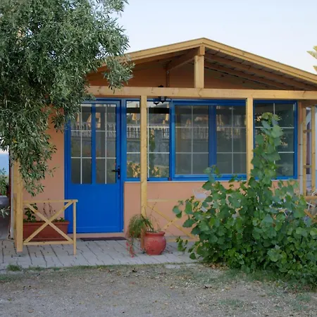 St. Harry's Windmill Yard Studio Μακρύς Γιαλός